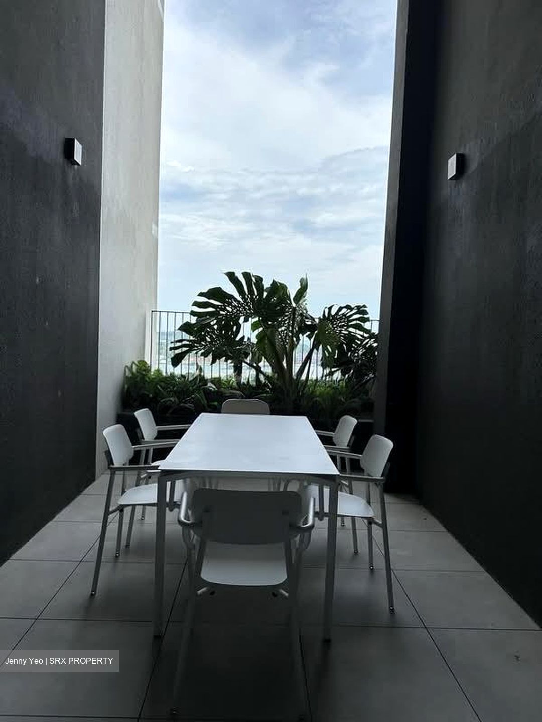 Avenue South Residence (D3), Apartment #553432461